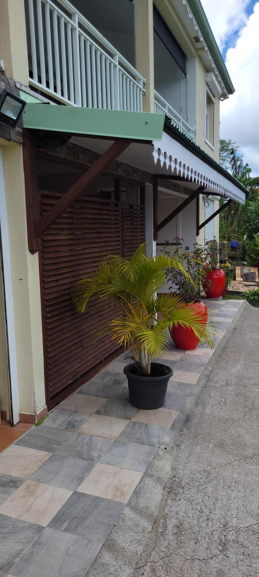 Ericka Et Francois Apartment Quartier Monplaisir Exterior photo